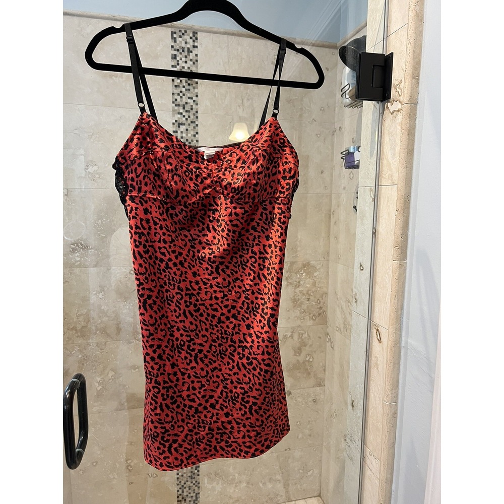 Victorias Secret Womens Large Red Leopard Satin Lace Side Night Gown Slip
